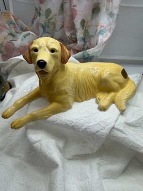 Vintage Beswick Golden Retriever Figurine BJD54